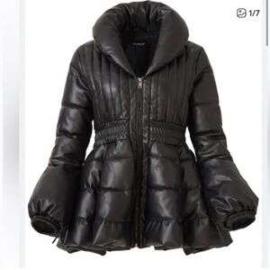 VENUS Black Quilted Puffer Coat with Waist Detail